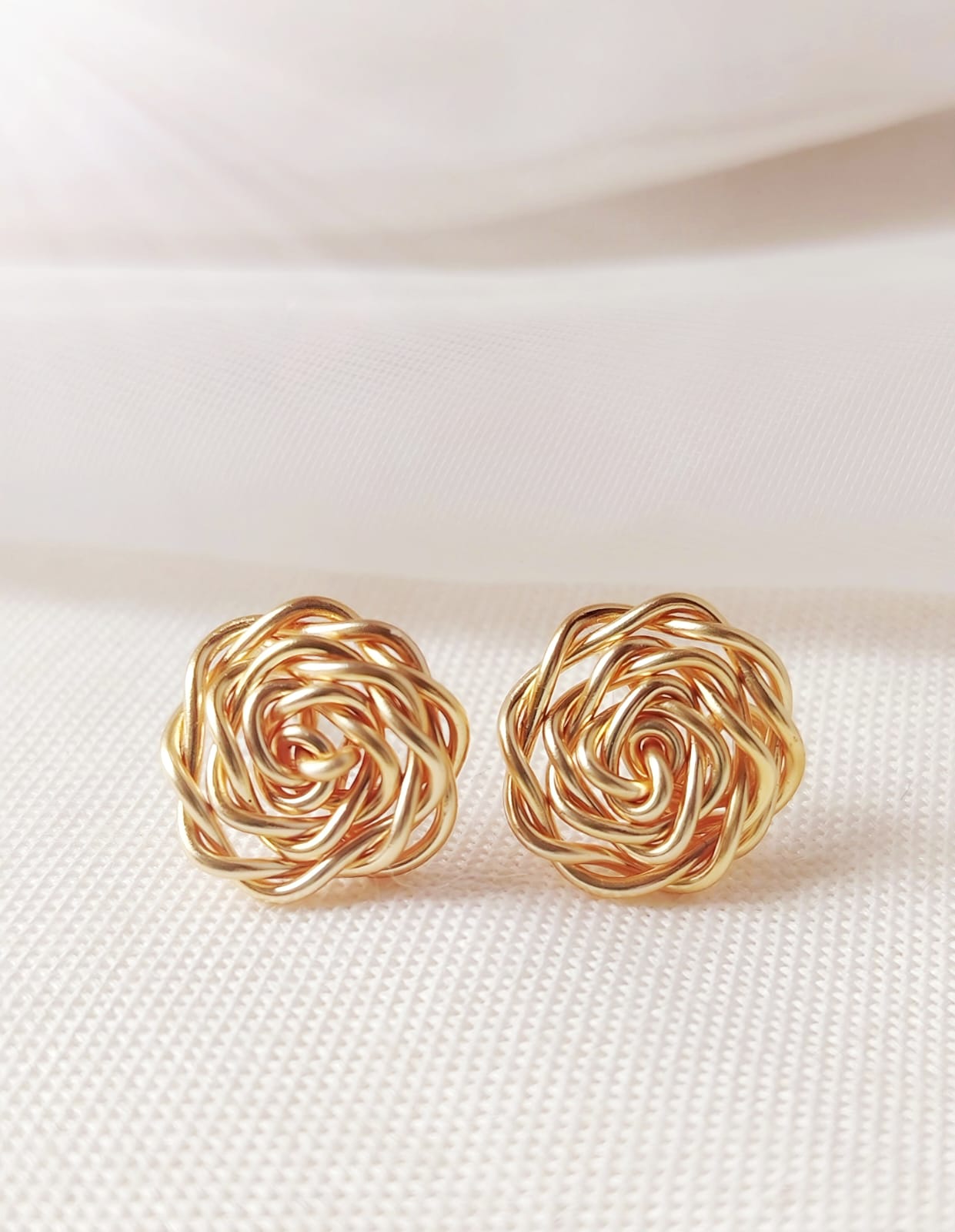 Pendientes rositas de la abu