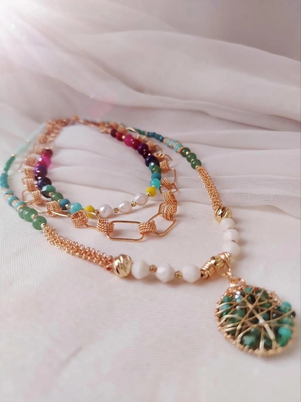 Collar arco iris