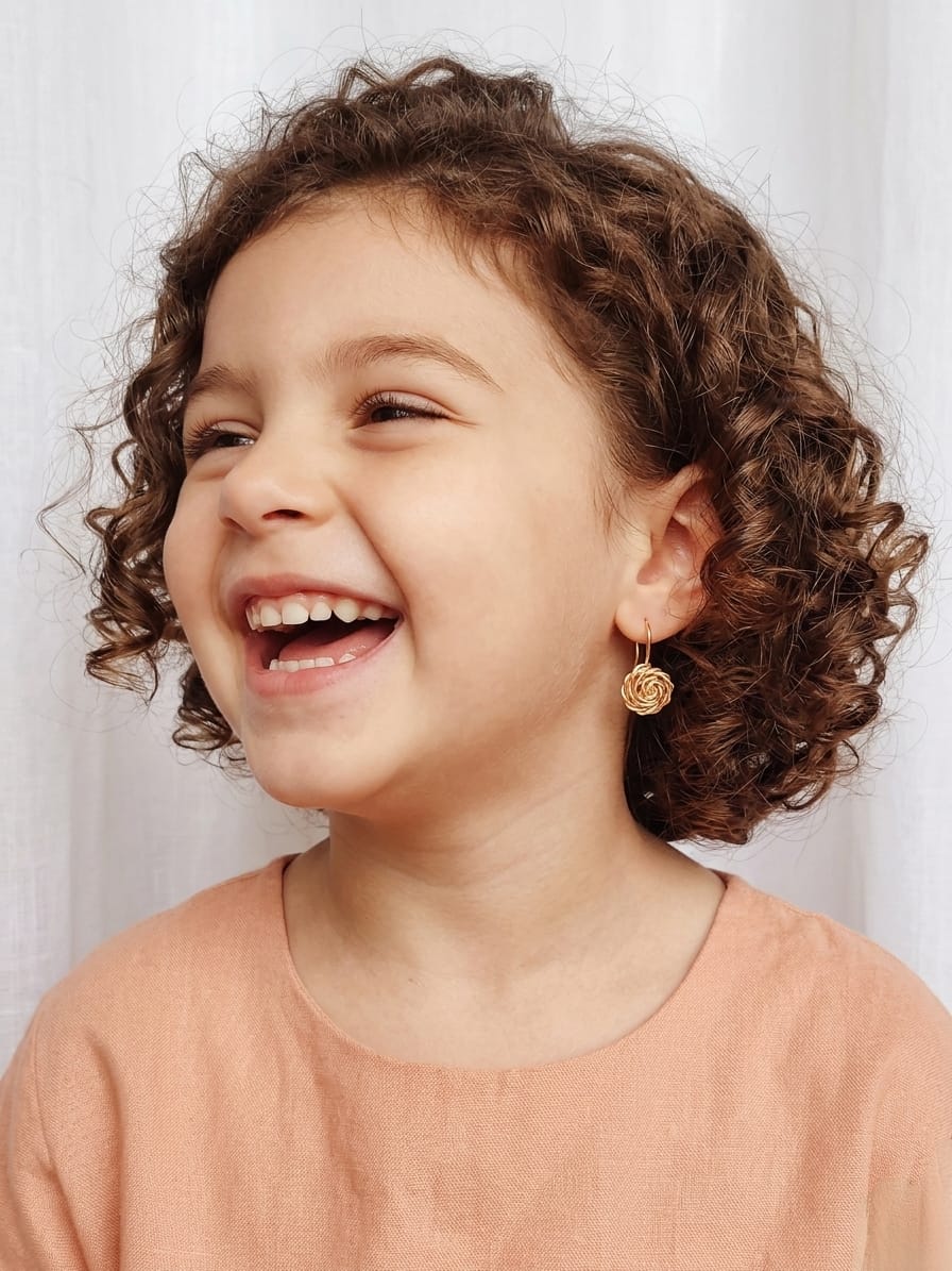 Pendientes rositas de la abu